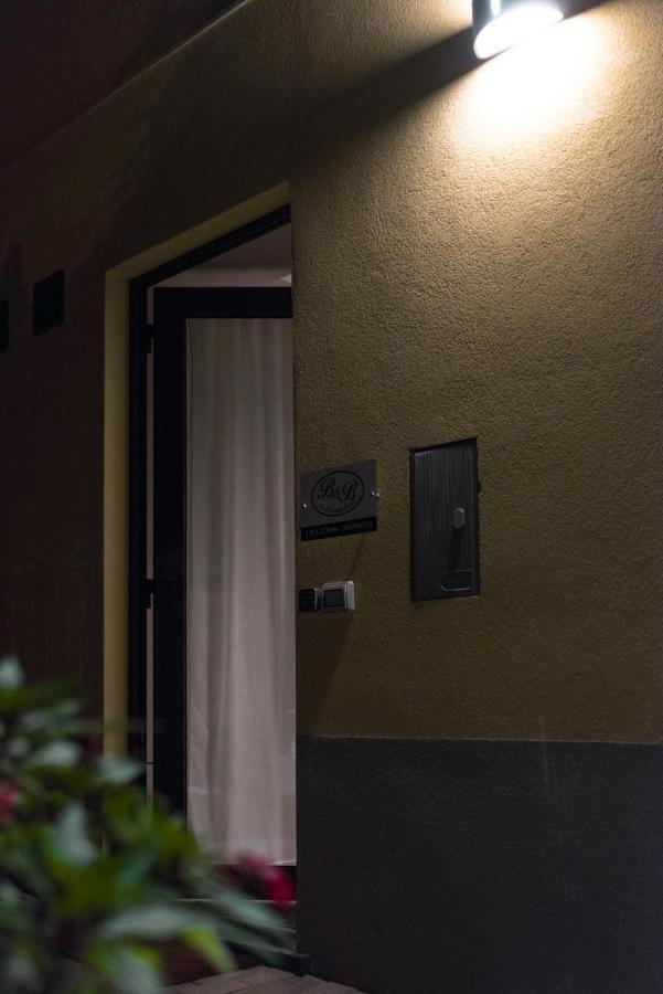 Via Mazzini B & B Vizzola Ticino Eksteriør billede